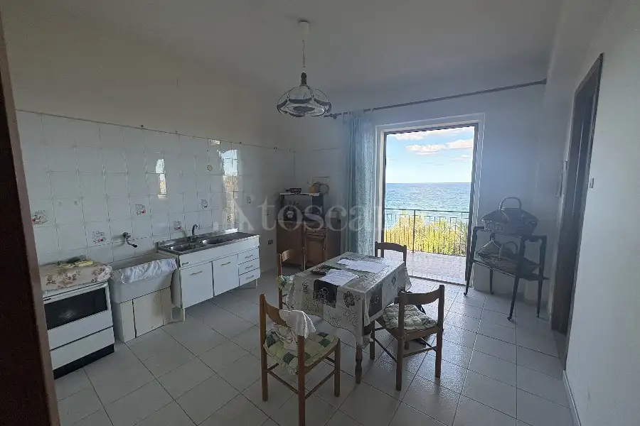 Villa in vendita di 261 mq a €420.000 (rif. 12/2026)
