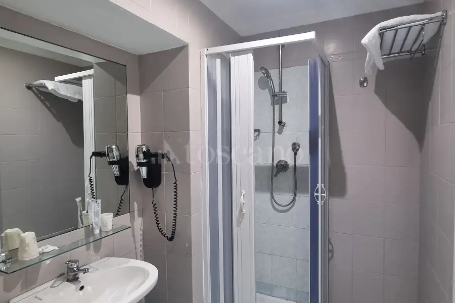 Albergo in vendita di 592 mq a €1.999.000 (rif. 17/2025)