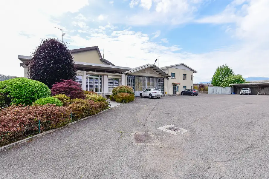 Edificabile Residenziali in vendita di 4.300 mq a €1.700.000 (rif. 32/2026)