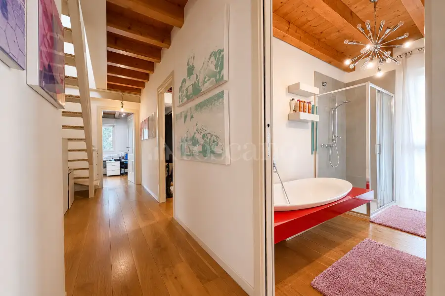 Attico in vendita di 308 mq a €1.250.000 (rif. 55/2026)