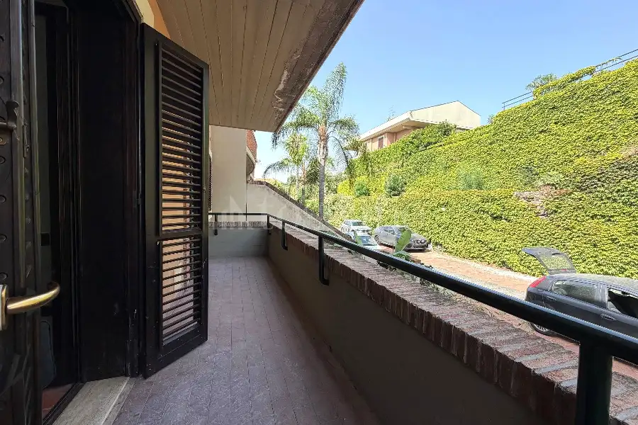 Casa in affitto di 120 mq a €790 (rif. 145/2026)
