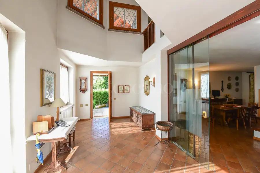 Villa in vendita di 660 mq a €790.000 (rif. 26/2025)