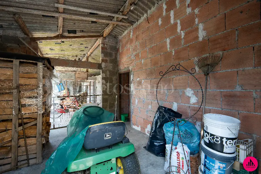 Casa Indipendente in vendita di 212 mq a €205.000 (rif. 75/2026)