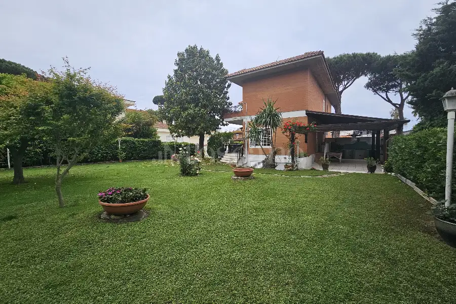 Villa Bifamiliare in vendita di 150 mq a €309.000 (rif. 58/2025)