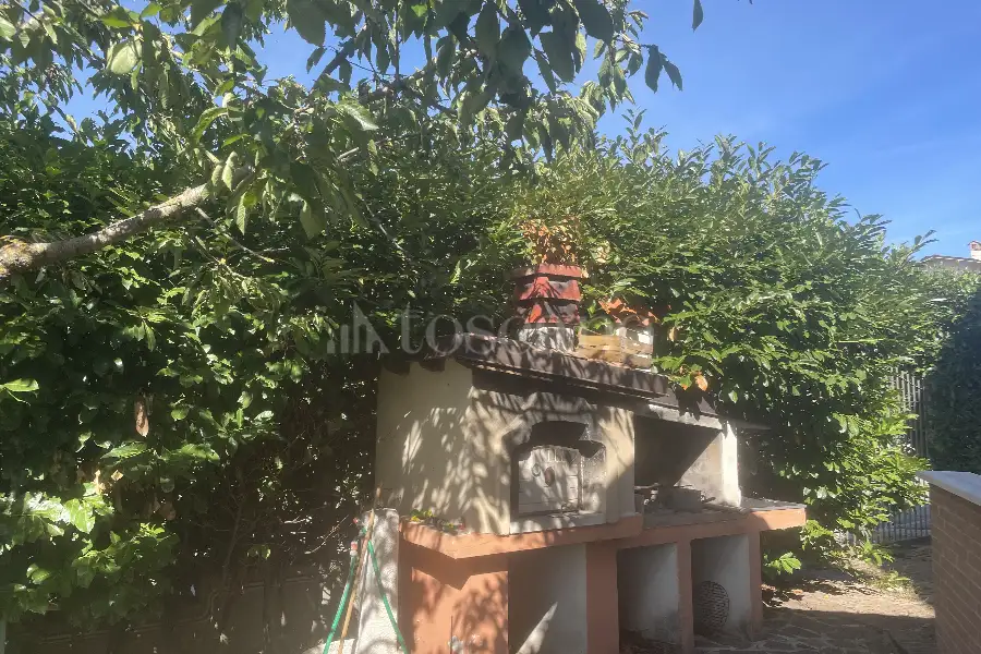 Villino a Schiera in vendita di 210 mq trattativa riservata (rif. 148/2024)