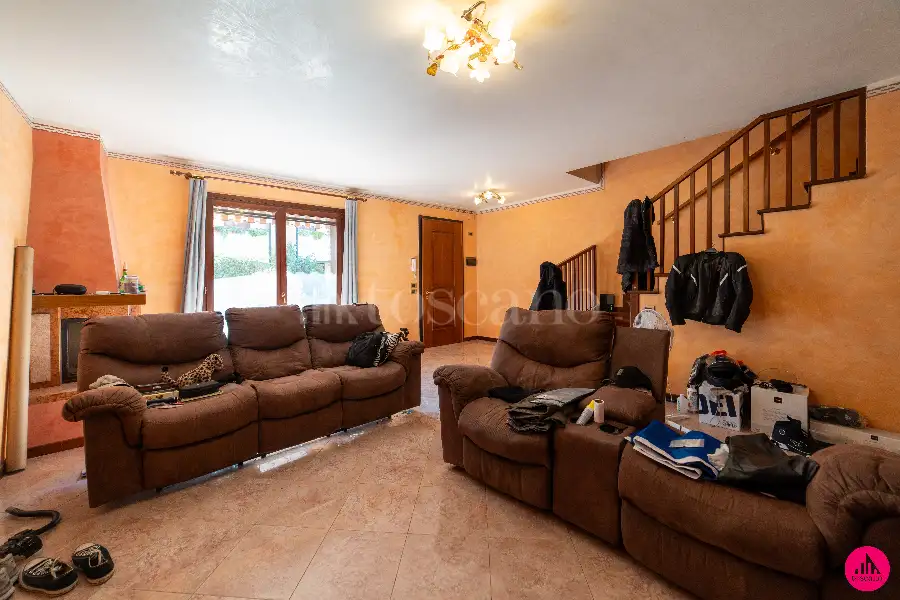 Villino a Schiera in vendita di 192 mq a €365.000 (rif. 174/2025)