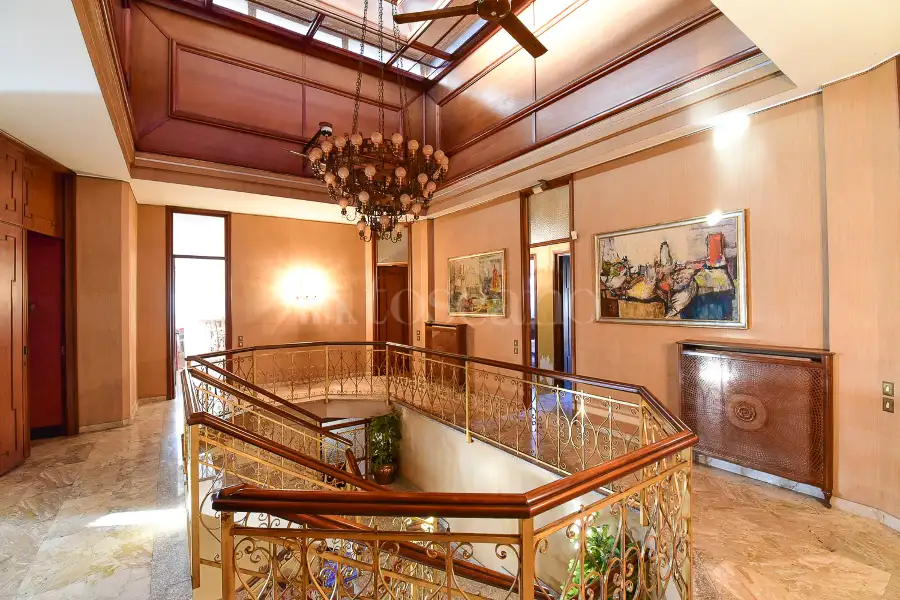 Villa in vendita di 370 mq a €525.000 (rif. 54/2025)