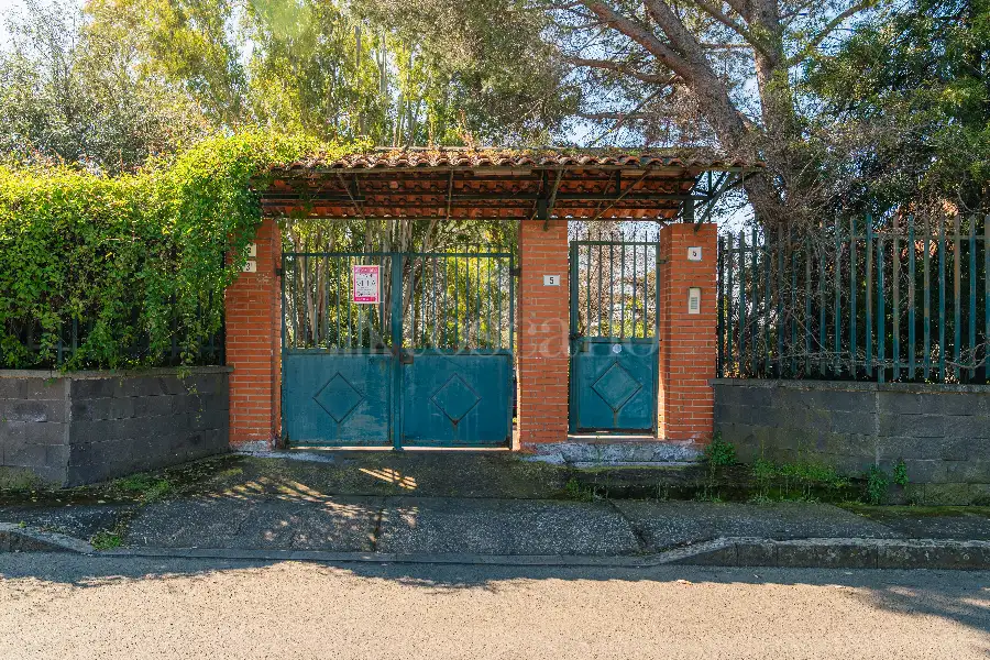 Villa in vendita di 250 mq a €298.000 (rif. 60/2025)