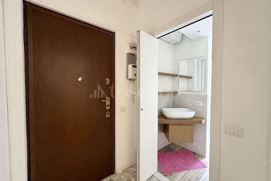 Casa in affitto di 36 mq a €875 (rif. 51/2026)