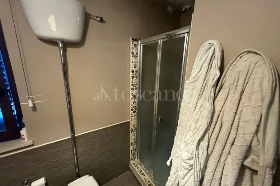 Villa in vendita di 400 mq a €420.000 (rif. 81/2024)