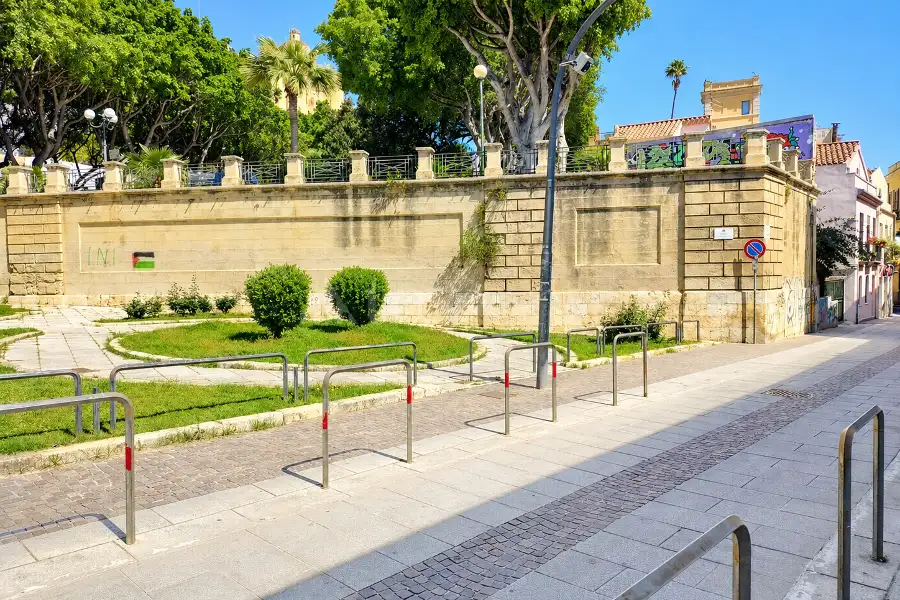 Casa Indipendente in vendita di 252 mq a €495.000 (rif. 23/2026)