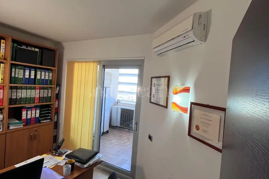 Ufficio in vendita di 80 mq a €220.000 (rif. 65/2024)