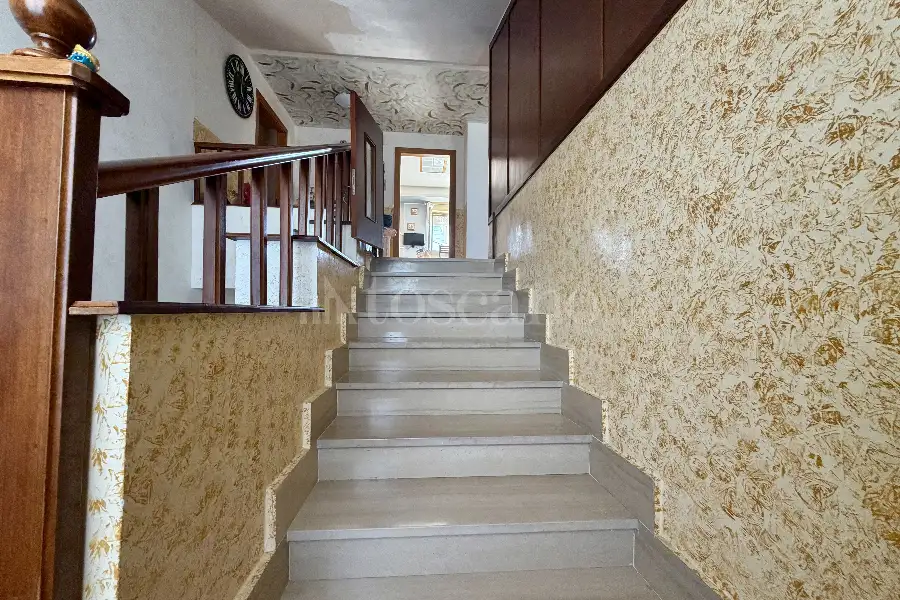 Attico in vendita di 180 mq a €165.000 (rif. 102/2026)