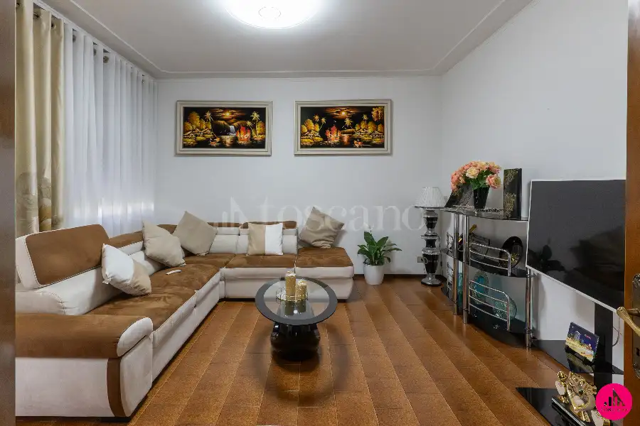 Villino a Schiera in vendita di 194 mq a €345.000 (rif. 99/2026)
