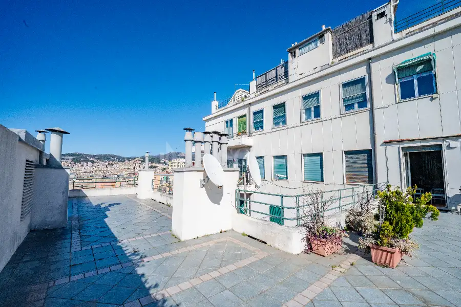 Attico in vendita di 440 mq a €1.650.000 (rif. 17/2026)