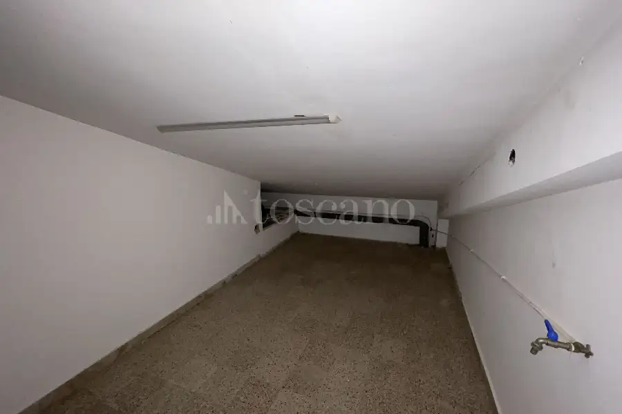 Negozio in vendita di 98 mq a €124.000 (rif. 44/2025)