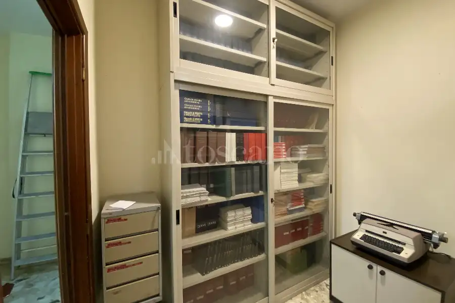 Ufficio in vendita di 135 mq a €400.000 (rif. 62/2026)