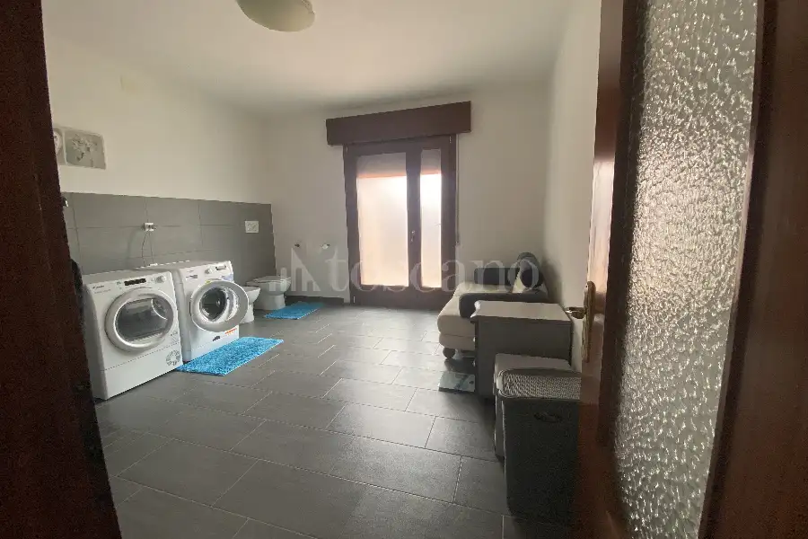 Casa Indipendente in vendita di 214 mq a €246.000 (rif. 16/2026)