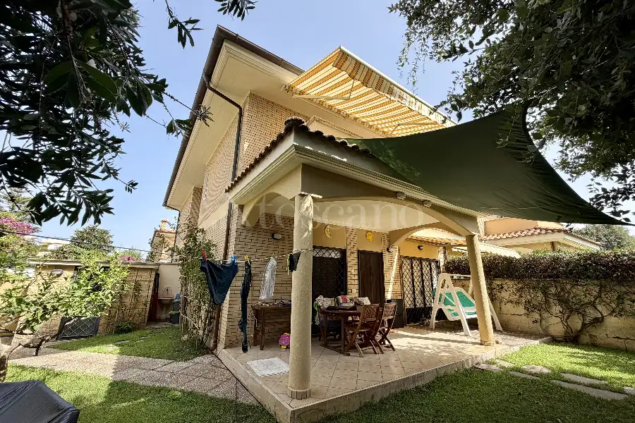 Villa Plurifamiliare in vendita di 96 mq a €329.000 (rif. 79/2026)