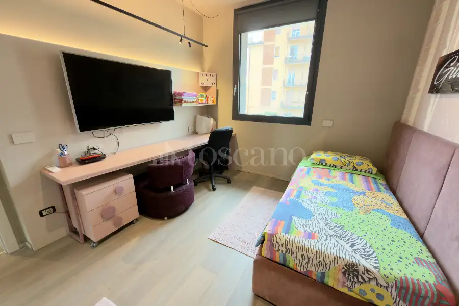 Villa Plurifamiliare in vendita di 120 mq a €760.000 (rif. 33/2026)