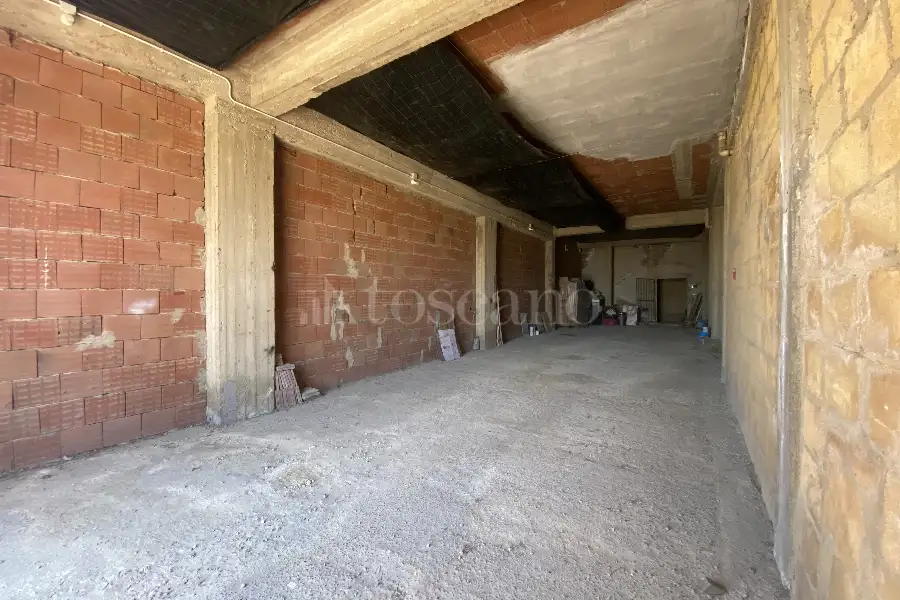 Magazzino in vendita di 180 mq a €109.000 (rif. 116/2025)