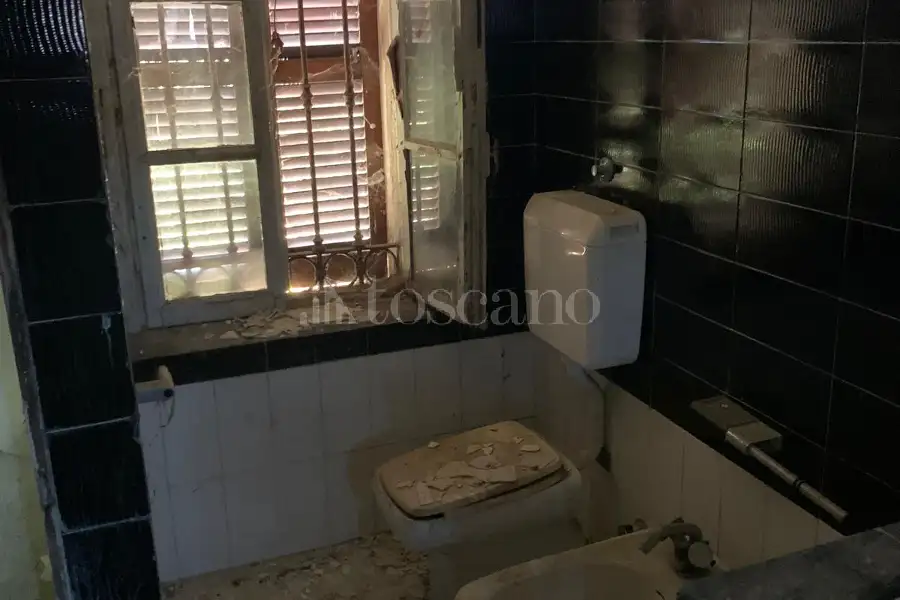 Casa Indipendente in vendita di 160 mq a €25.000 (rif. 3/2026)