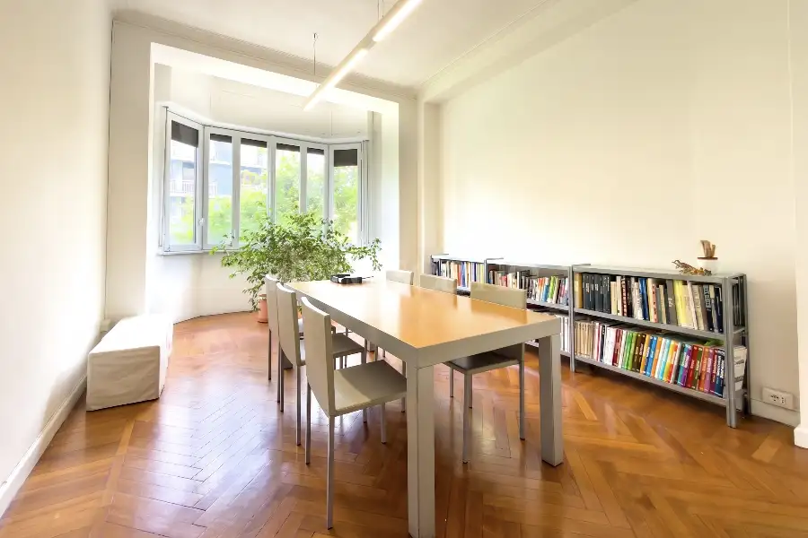 Ufficio in vendita di 115 mq a €890.000 (rif. 46/2026)