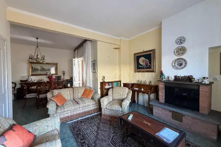 Attico in vendita di 130 mq a €349.000 (rif. 28/2026)