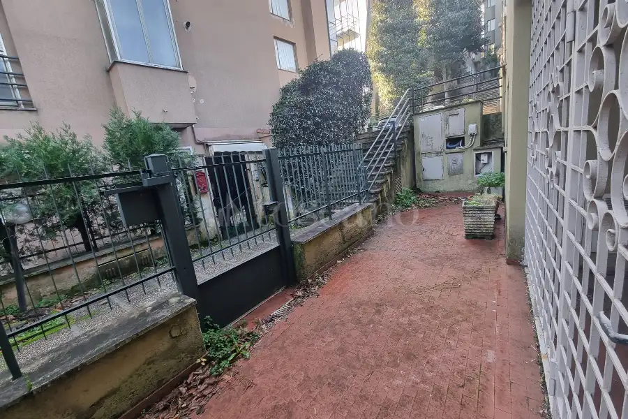 Casa Indipendente in vendita di 285 mq a €650.000 (rif. 19/2025)