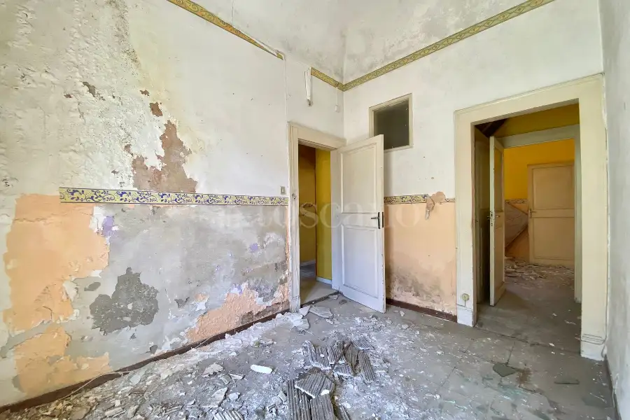 Casa Indipendente in vendita di 192 mq a €87.000 (rif. 44/2023)
