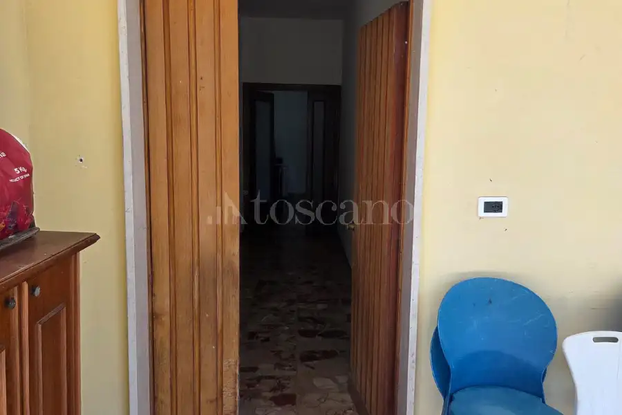 Villa Plurifamiliare in vendita di 575 mq a €580.000 (rif. 33/2026)