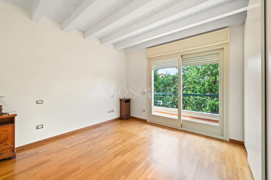 Casa in vendita di 220 mq a €800.000 (rif. 31/2026)