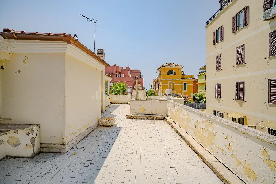 Villa in vendita di 210 mq a €980.000 (rif. 50/2026)