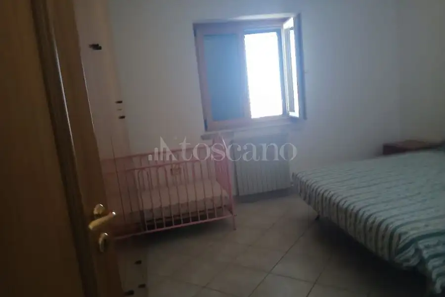 Villa Bifamiliare in vendita di 320 mq a €200.000 (rif. 31/2026)