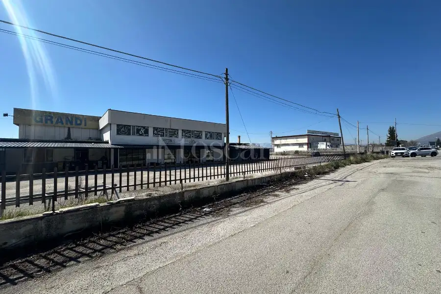 Capannone in vendita di 1.000 mq trattativa riservata (rif. 37/2025)