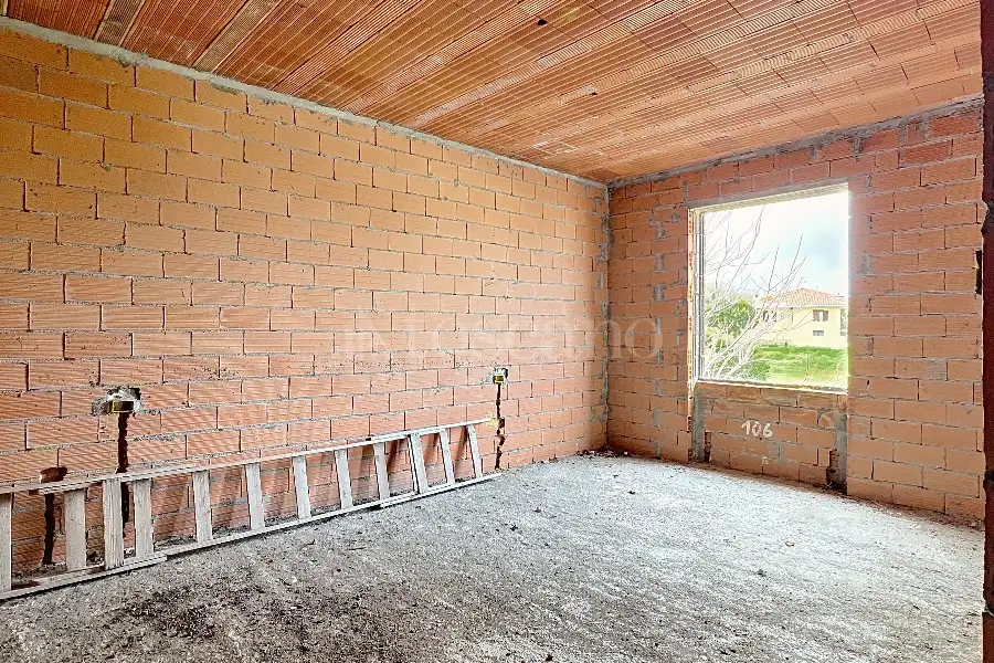 Villino a Schiera in vendita di 200 mq a €90.000 (rif. 26/2026)