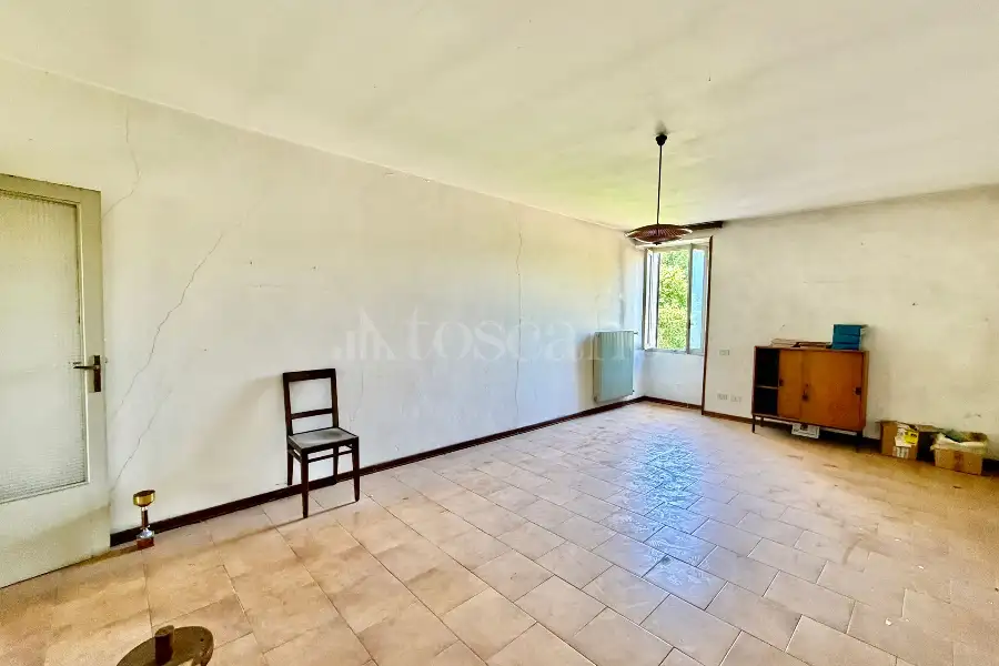 Casa Indipendente in vendita di 400 mq a €315.000 (rif. 41/2026)