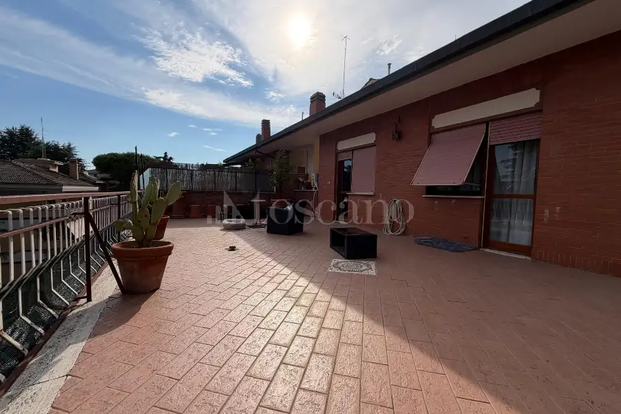 Attico in vendita di 160 mq a €770.000 (rif. 20/2026)