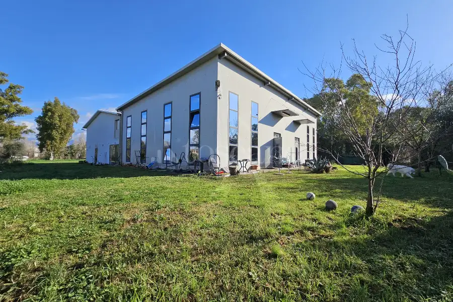 Capannone in vendita di 1.050 mq a €870.000 (rif. 7/2025)