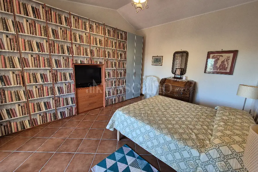 Villa Bifamiliare in vendita di 200 mq a €349.000 (rif. 28/2025)