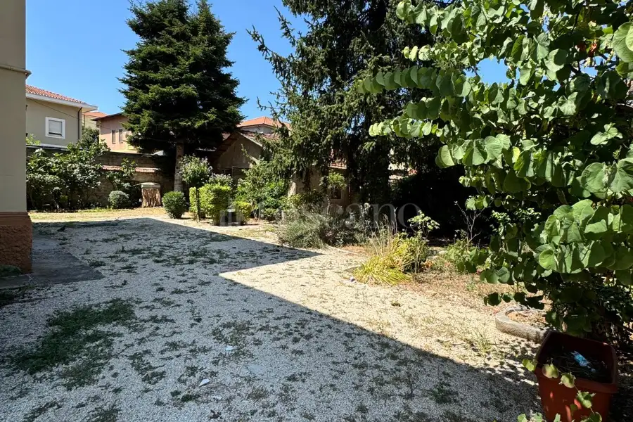 Villa in vendita di 413 mq a €700.000 (rif. 94/2025)