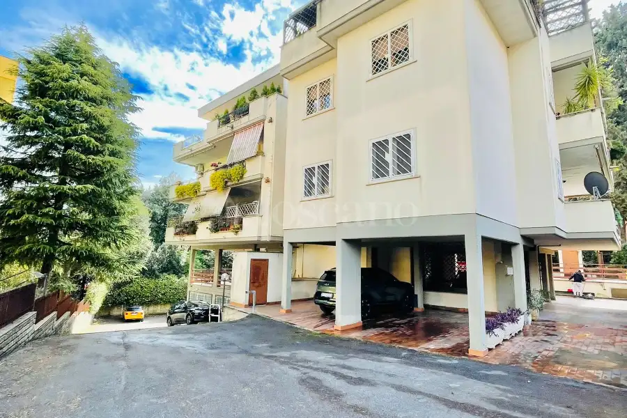 Box in vendita di 17 mq a €43.000 (rif. 16/2026)