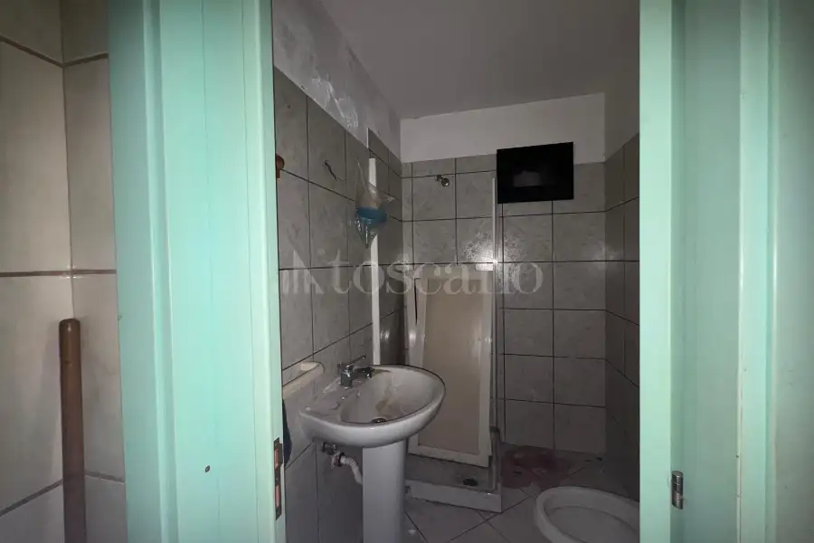 Negozio in vendita di 27 mq a €28.000 (rif. 54/2026)