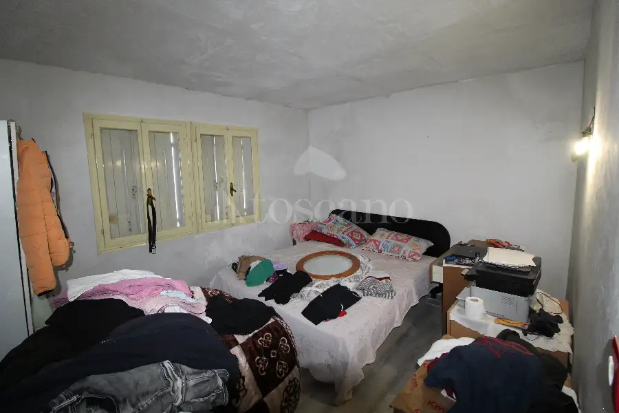 Casa Indipendente in vendita di 230 mq a €199.000 (rif. 100/2026)