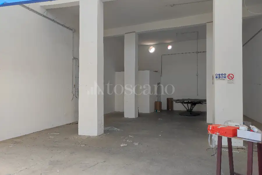 Laboratorio in affitto di 200 mq a €1.500 (rif. 19/2024)