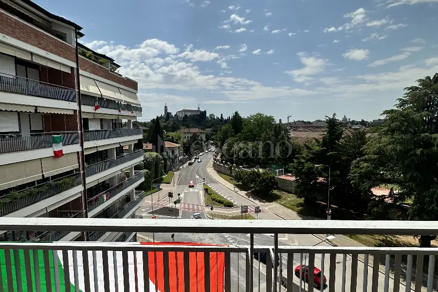 Casa in affitto di 120 mq a €800 (rif. 33/2026)