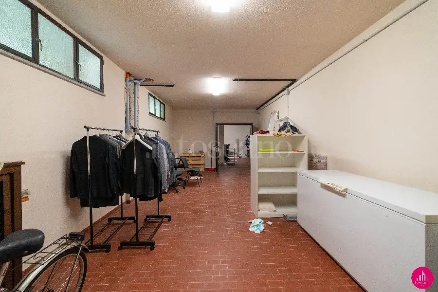 Villino a Schiera in vendita di 270 mq a €299.000 (rif. 98/2025)