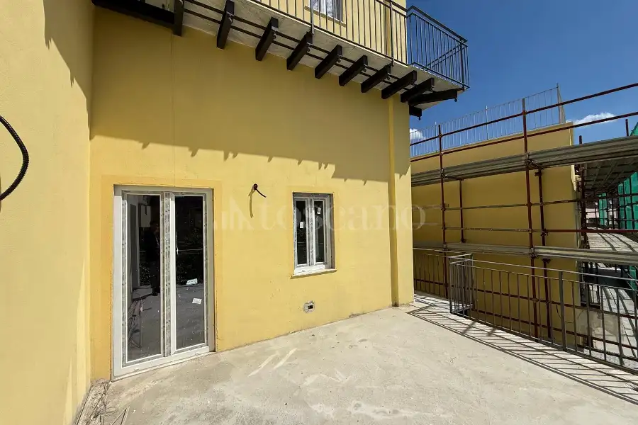 Casa in vendita di 1.500 mq a €2.850.000 (rif. 28/2026)
