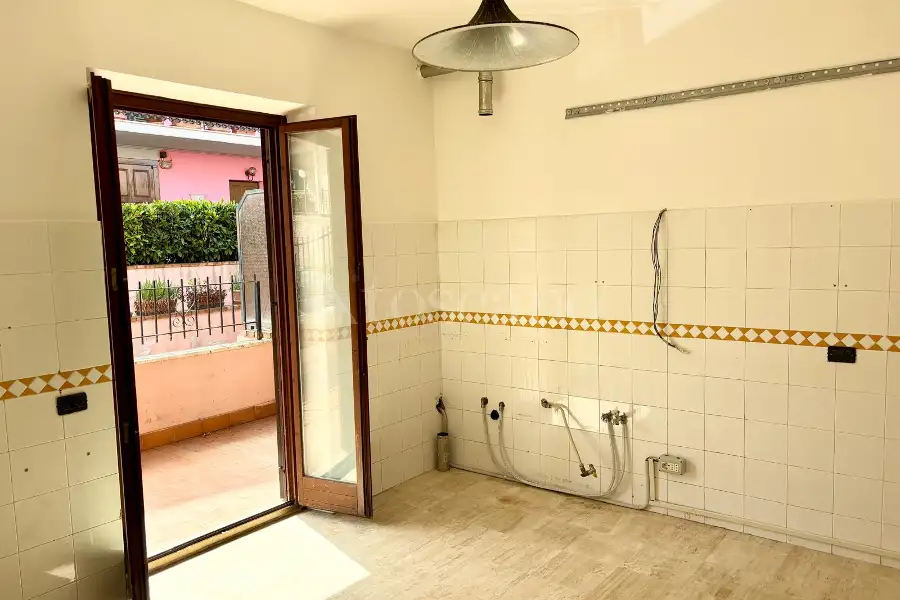 Villa Plurifamiliare in vendita di 230 mq a €299.000 (rif. 70/2024)