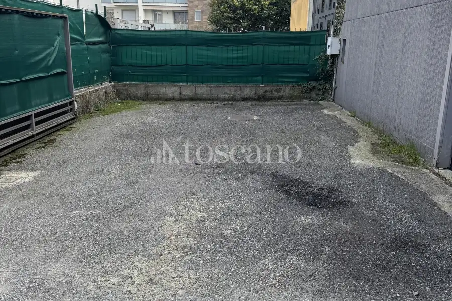 Capannone in vendita di 250 mq a €159,000 (rif. TS0105VE)